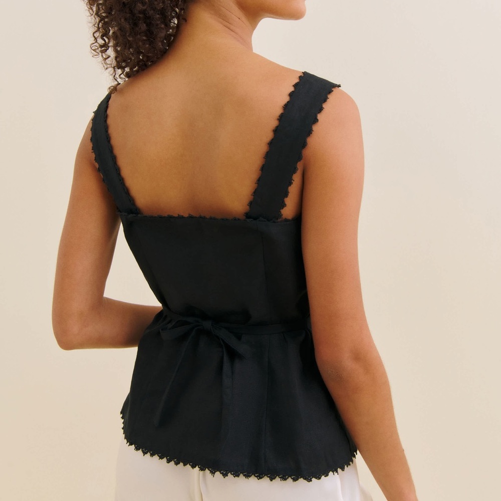 Reformation Black Sleeveless Top - Picture 2 of 4